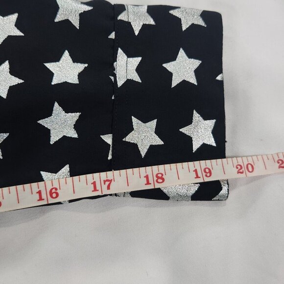 Zara Star Print Long Sleeve Button-Down Blouse Small
Lot I - Picture 4 of 7